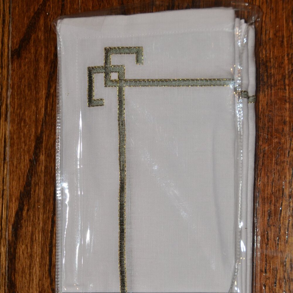 RARE KIM SEYBERT LIVING 4 GREEN EMBROIDERED GREEK KEY 21" DINNER NAPKIN